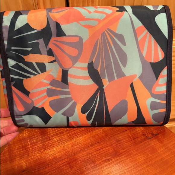 Nicole Miller Hanging Travel Toiletries
Cosmetics Organizer Bag - Picture 2 of 10